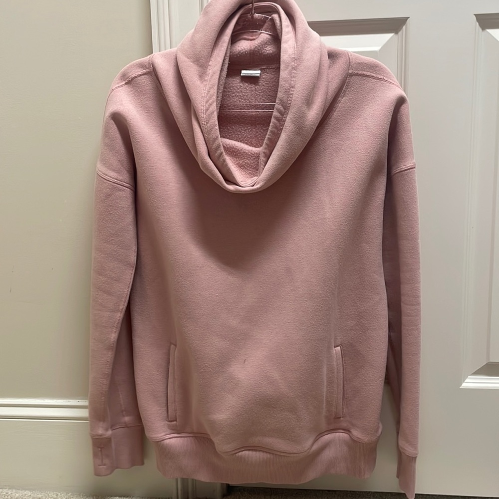 Zyia Sweatshirt with cowl neck!